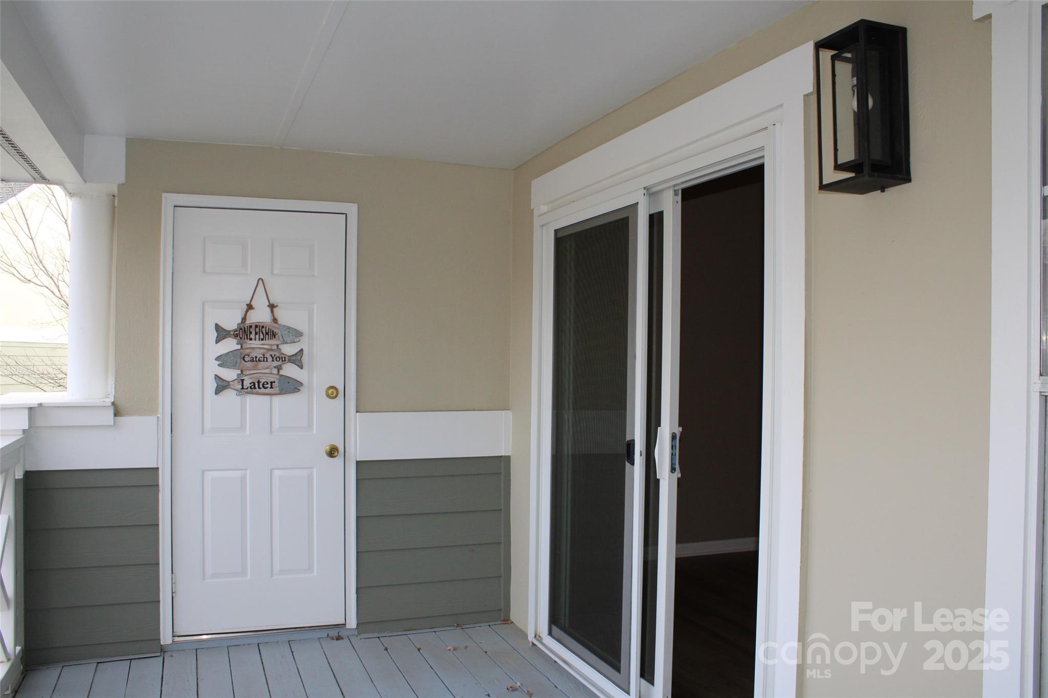 19839 Henderson Road, Unit M Cornelius, NC 28031 - Photo 20 of 23 a view of hallway with walk in closet