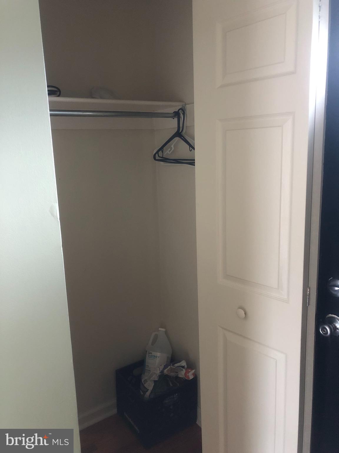 1141 Old Forge Road New Castle, DE 19720 - Photo 5 of 39 Entryway Closet