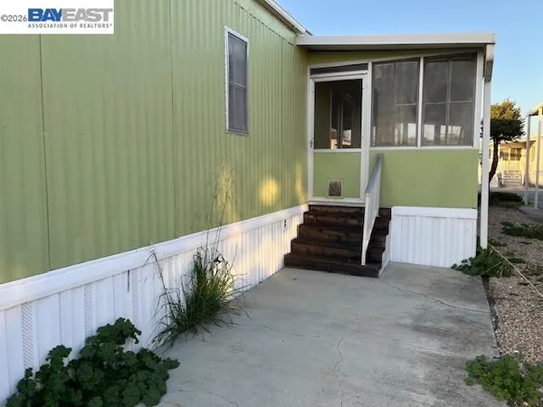 $239,900 | 4141 Deep Creek Road, Unit 84, Fremont, CA 94555