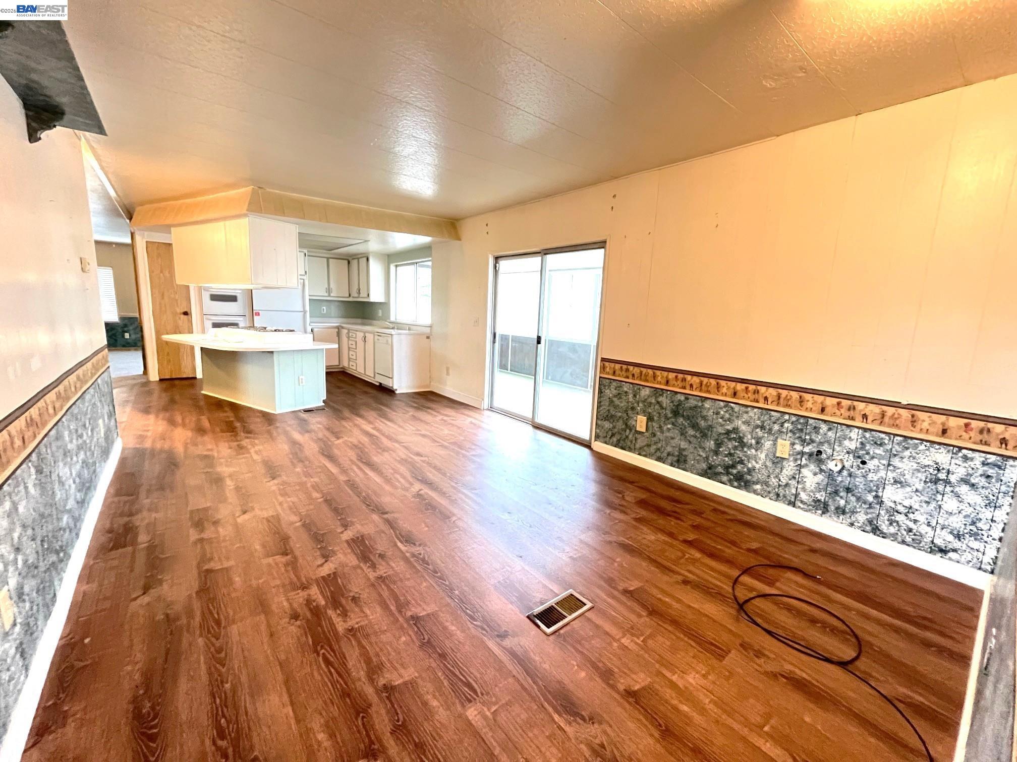 4141 Deep Creek Road, Unit 84 Fremont, CA 94555 - Photo 7 of 22