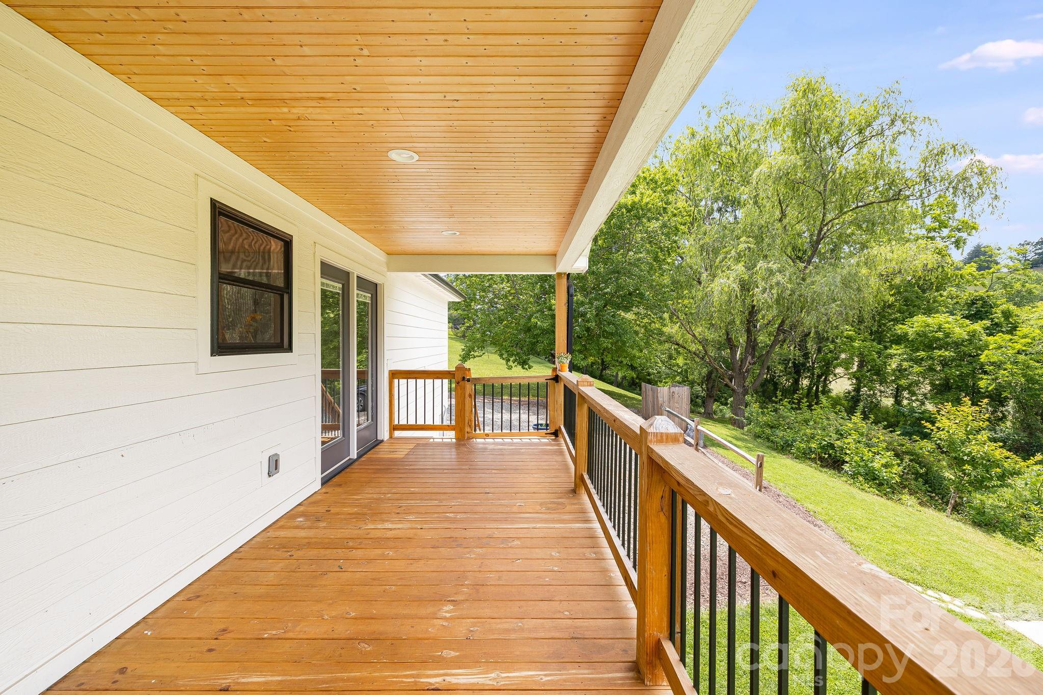 923 Newfound Road Leicester, NC 28748 - Photo 25 of 32