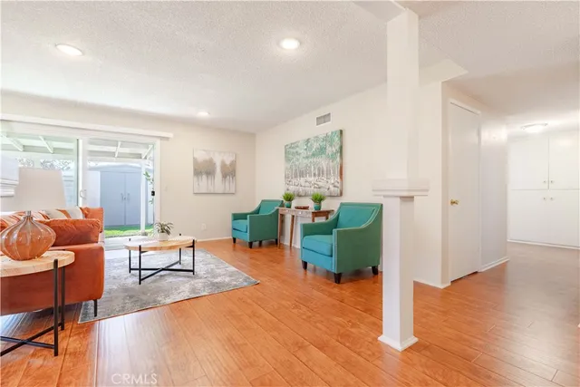 $989,000 | 3318 West Borchard Circle, Santa Ana, CA 92704