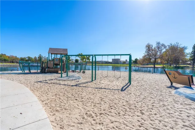 $989,000 | 3318 West Borchard Circle, Santa Ana, CA 92704