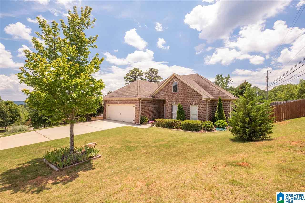 8101 Weatherstone Circle Bessemer, AL 35022 - Photo 2 of 29
