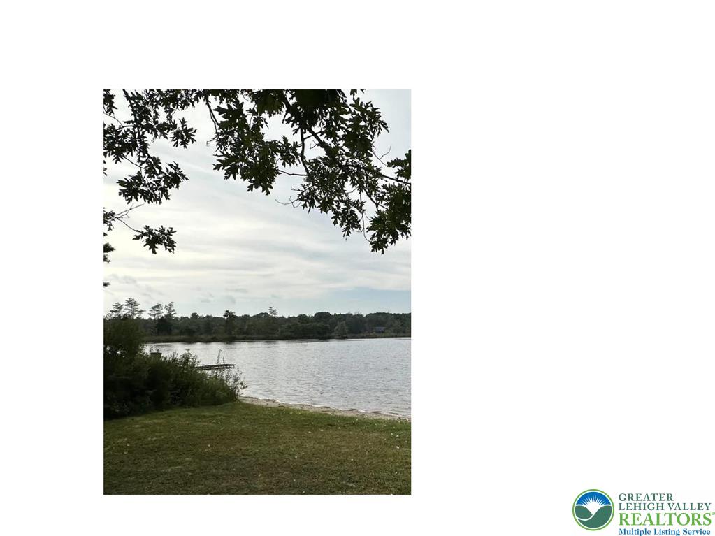 1151 Lexington Avenue, Unit 38 Mount Pocono, PA 18344 - Photo 6 of 8