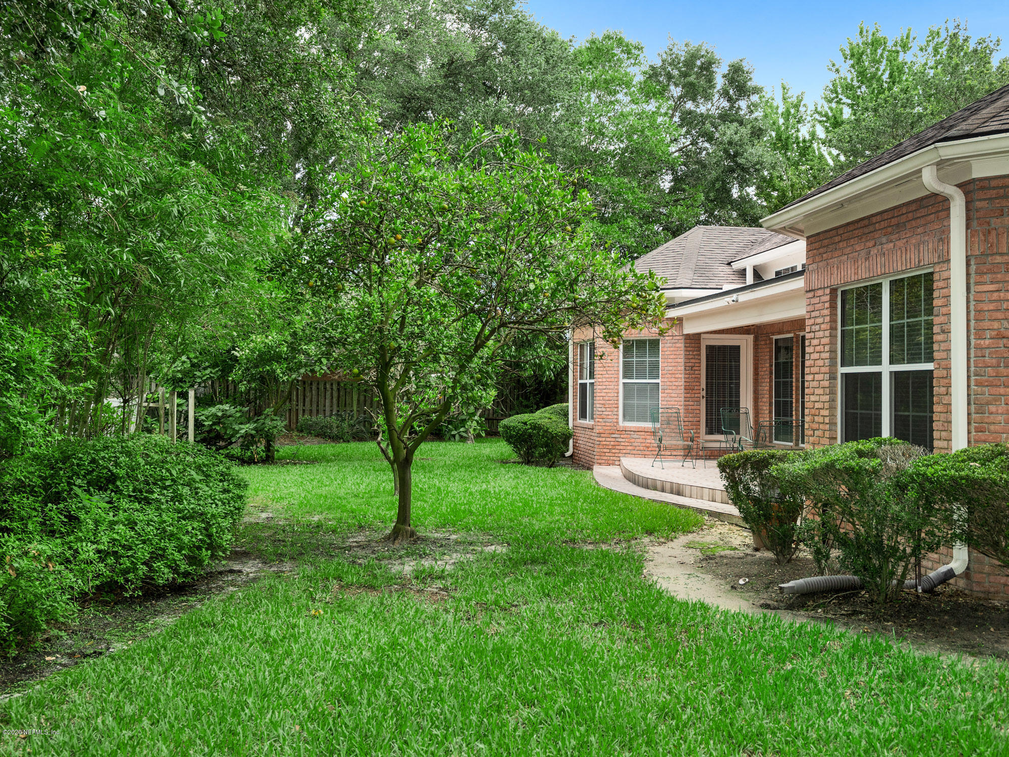 8224 Woodgrove Road Jacksonville, FL 32256 - Photo 28 of 43 Rear Yard-26