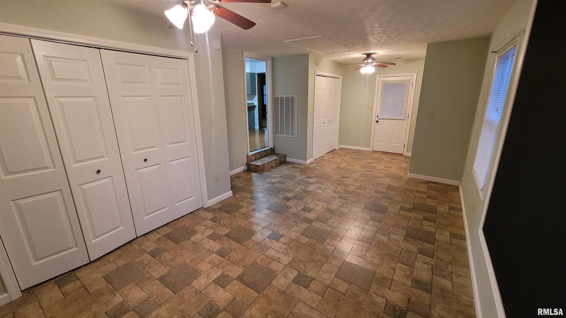 2633 South Broadway Salem, IL 62881 - Photo 35 of 39 wooden floor in an empty room