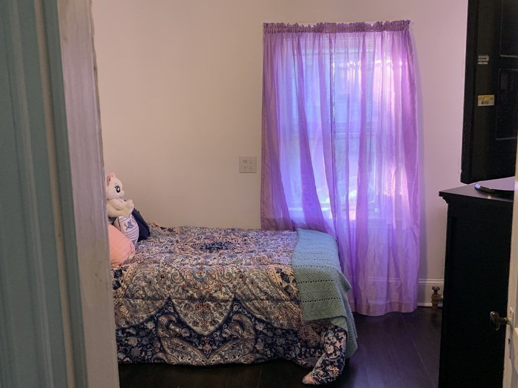 24 Riley Avenue Weymouth, MA 02189 - Photo 11 of 33 Gallery Image 11