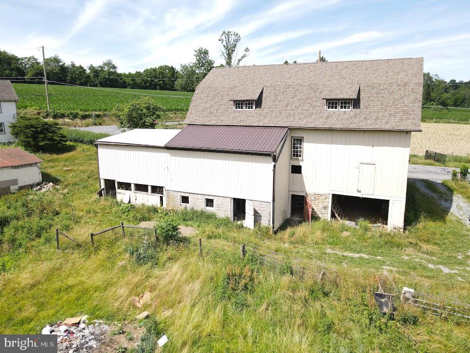 2296 Valley Road Manheim, PA 17545 - Photo 57 of 80