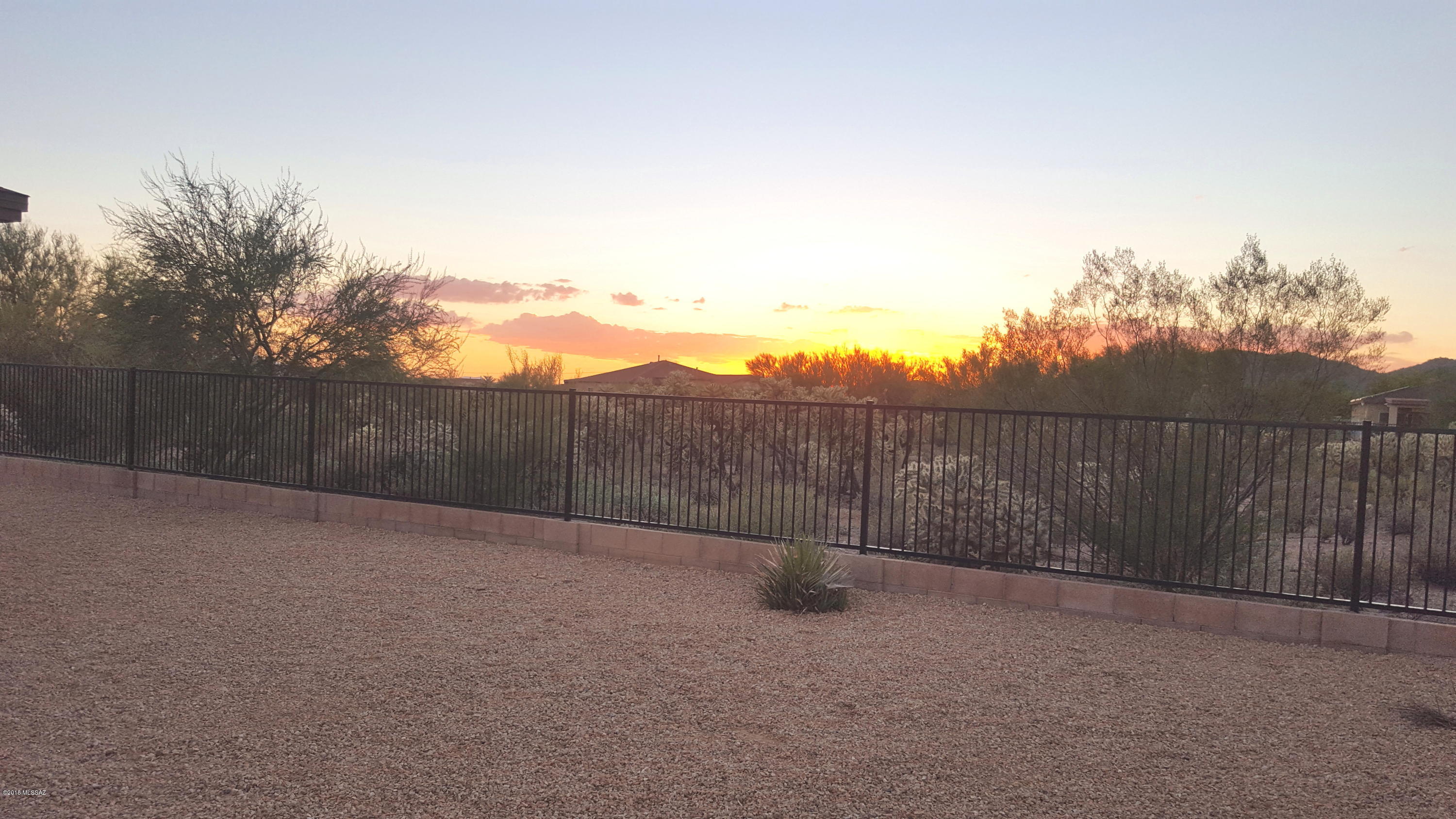 3498 South Twilight Echo Road Tucson, AZ 85735 - Photo 3 of 42