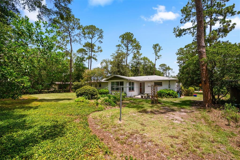 3919 Southwest 4th Place Gainesville, FL 32607 - Photo 33 of 38