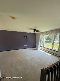 89 Nosirrah Road Albrightsville, PA 18210 - Photo 3 of 30 living room