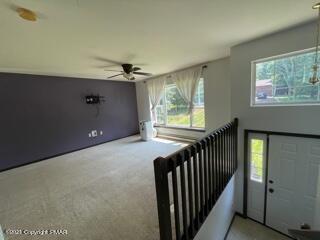 89 Nosirrah Road Albrightsville, PA 18210 - Photo 5 of 30 living room