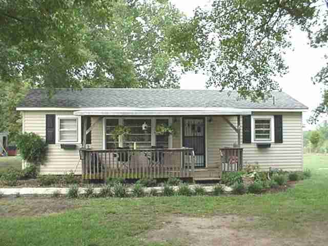 410 Barksdale Road Iva, SC 29655 - Photo 2 of 9