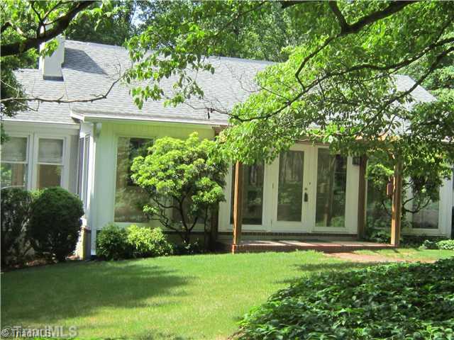 3501 Reynolda Road Winston-Salem, NC 27106 - Photo 1 of 16 Exterior Front.