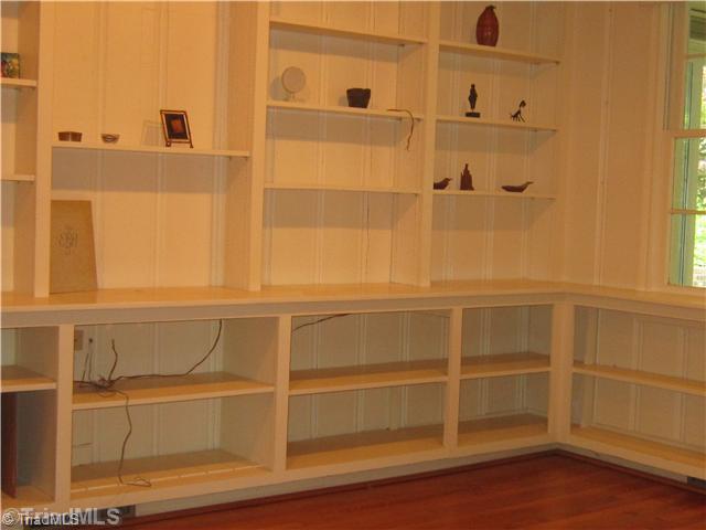 3501 Reynolda Road Winston-Salem, NC 27106 - Photo 12 of 16 Executive Office/Suite.