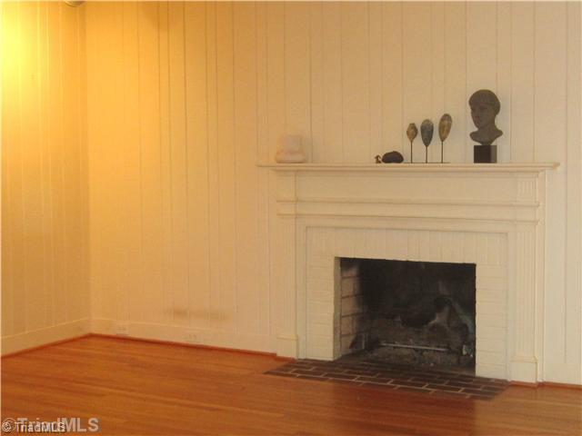 3501 Reynolda Road Winston-Salem, NC 27106 - Photo 5 of 16 Living Room.
