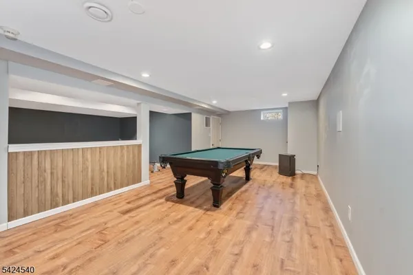 $889,000 | 64 Lindbergh Road, Ringoes, NJ 08551