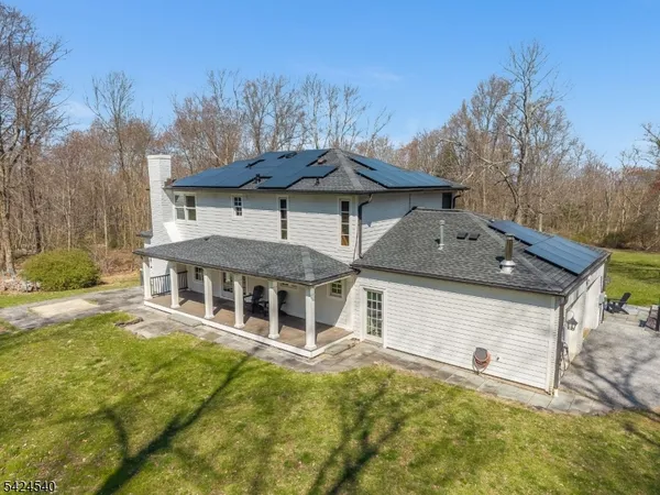 $889,000 | 64 Lindbergh Road, Ringoes, NJ 08551