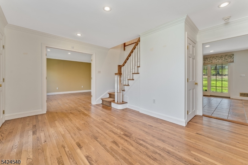 64 Lindbergh Road Ringoes, NJ 08551 - Photo 4 of 34