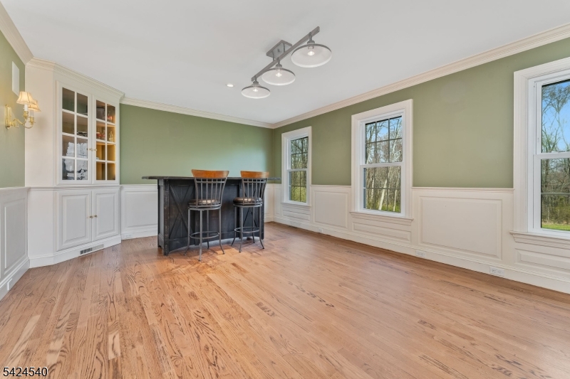 64 Lindbergh Road Ringoes, NJ 08551 - Photo 7 of 34