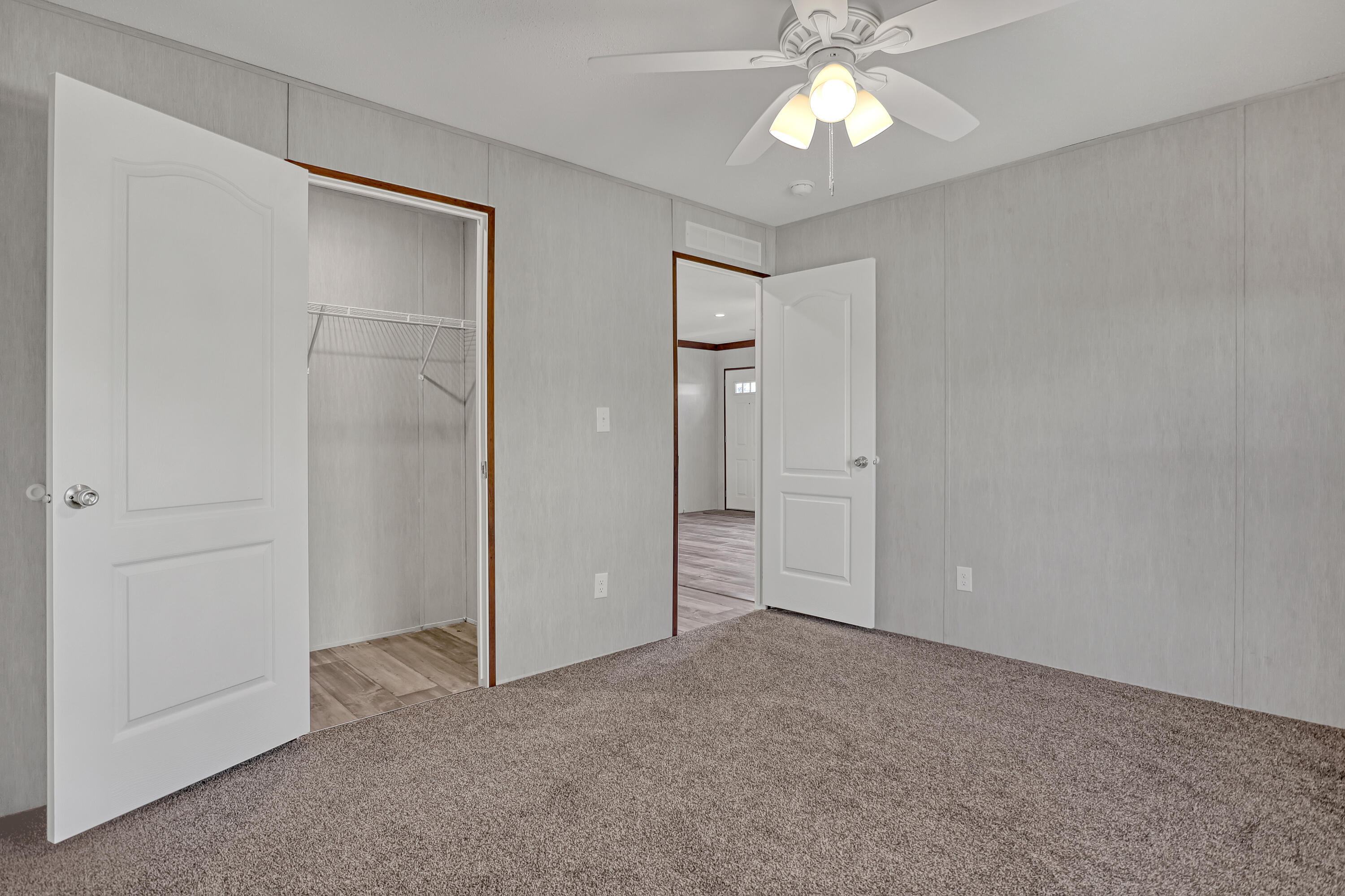 1479 Barefoot Circle Sebastian, FL 32976 - Photo 26 of 31 1479 Barefoot (23)