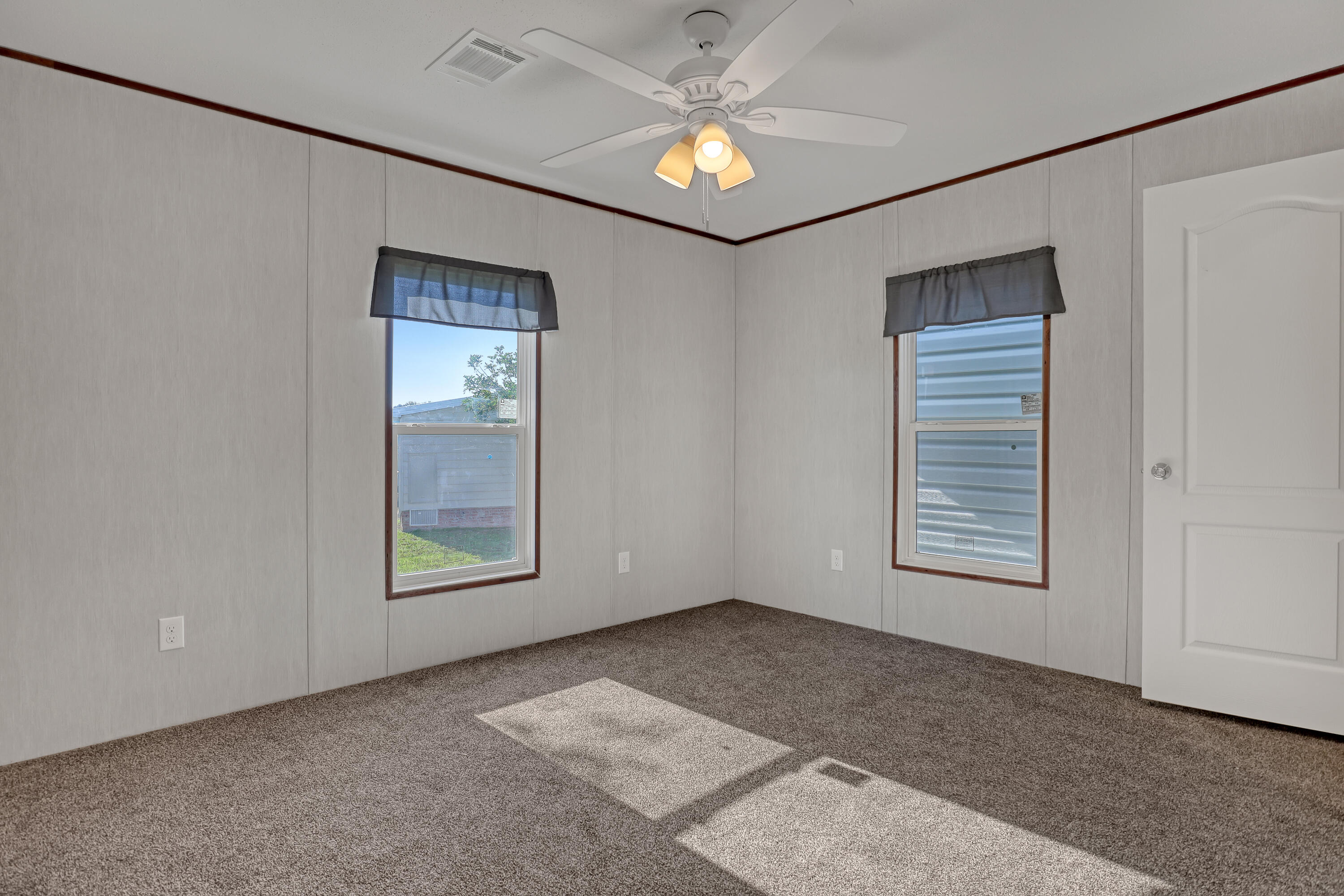 1479 Barefoot Circle Sebastian, FL 32976 - Photo 31 of 31 1479 Barefoot (18)
