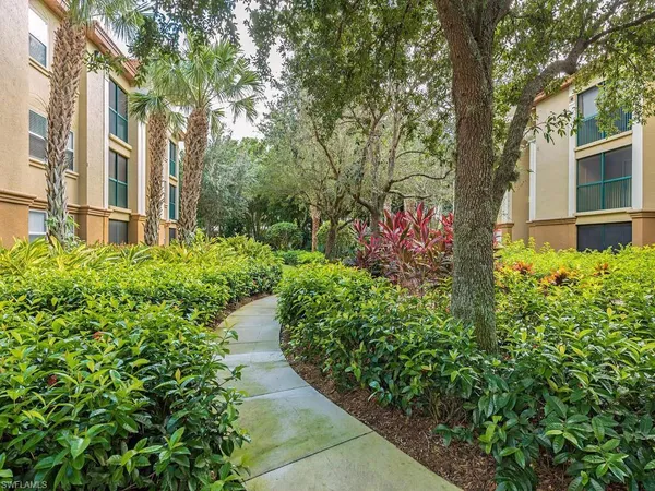 $1,750 | 8930 Colonnades Court East, Unit 627, Bonita Springs, FL 34135