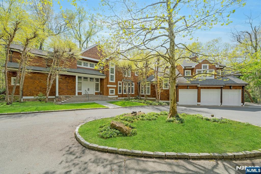 7 Charney Place Alpine, NJ 07620 - Photo 1 of 22