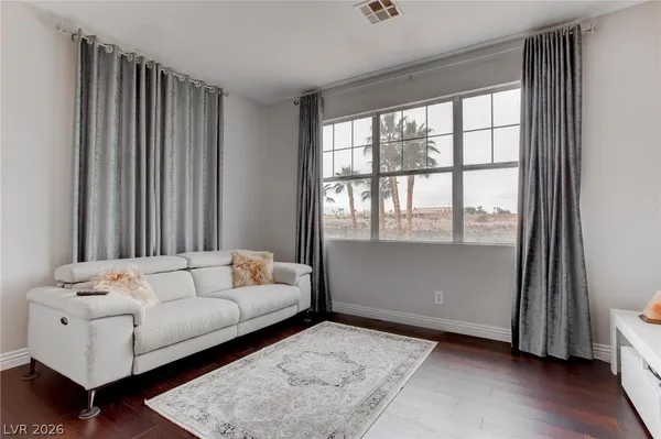 $4,500 | 2500 Hacker Drive, Henderson, NV 89074