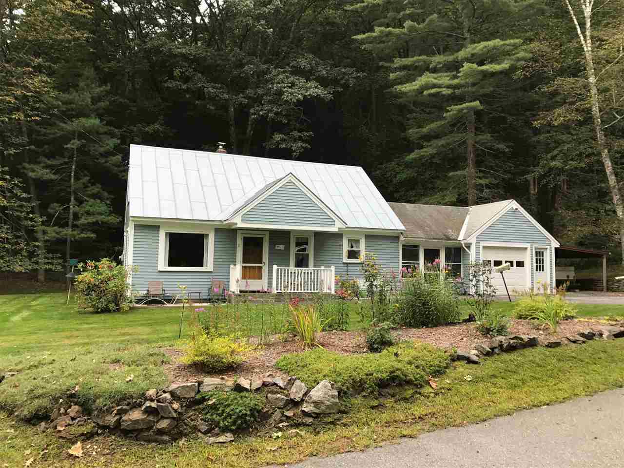 11 Cedar Crest Road Rockingham, VT 05101 - Photo 3 of 24