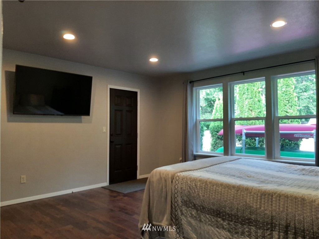 800 East Soderberg Road Allyn, WA 98524 - Photo 32 of 40 Gallery Image 32