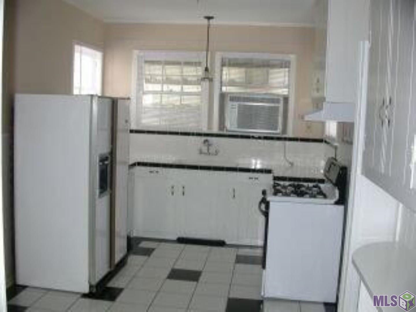 2225 Broussard Street Baton Rouge, LA 70808 - Photo 14 of 31