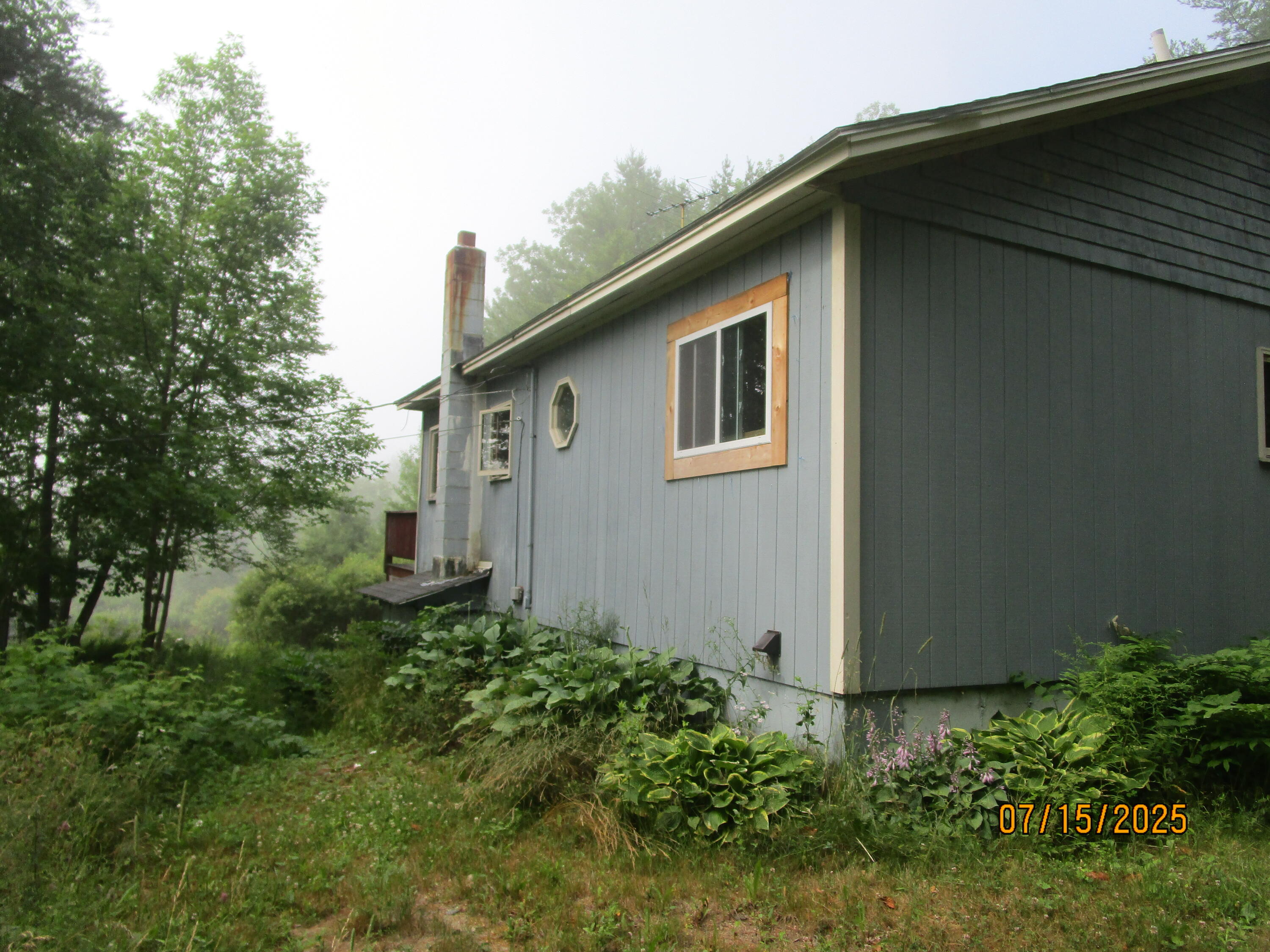 51 Switzer Spring Road Prospect, ME 04981 - Photo 5 of 19 IMG_2676
