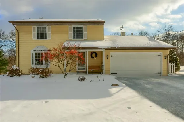 $400,000 | 7950 Franklin Road, Evans City, PA 16033