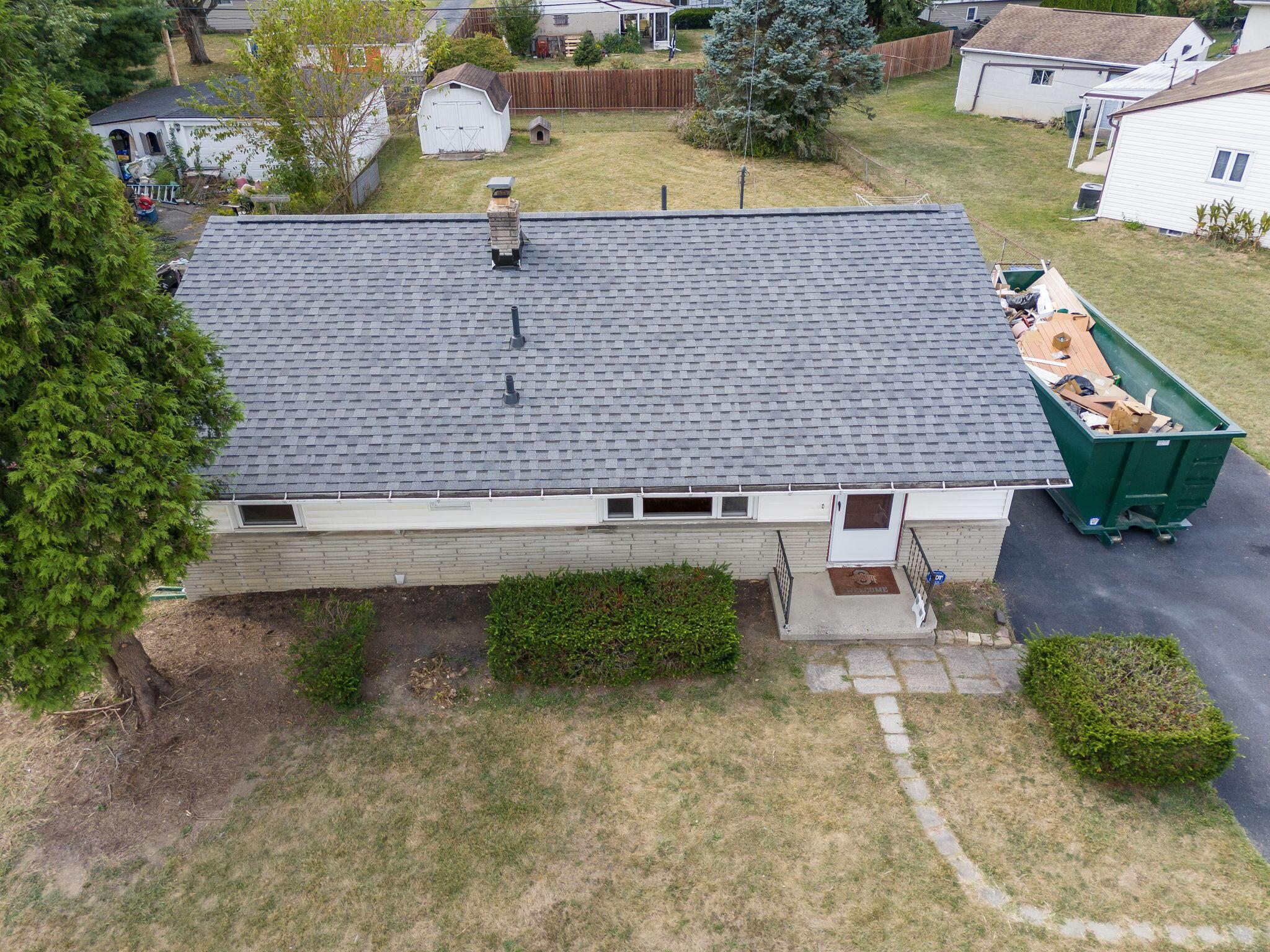 2835 Schwartz Road Columbus, OH 43232 - Photo 27 of 41 6-web-or-mls-DJI_20250916145841_0019_D