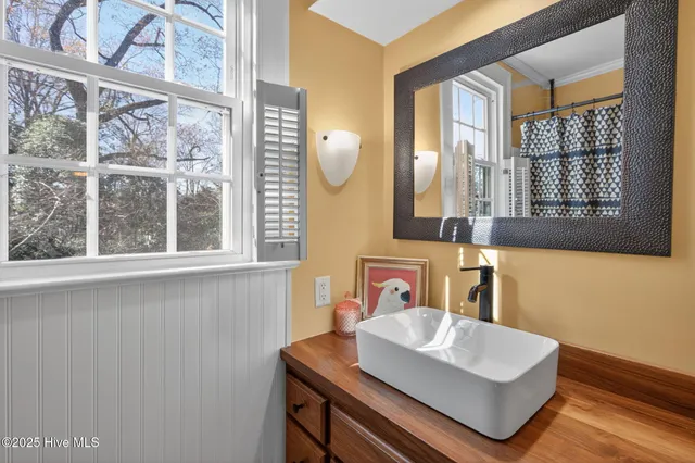 $274,000 | 1305 Kenan Street Northwest, Wilson, NC 27893