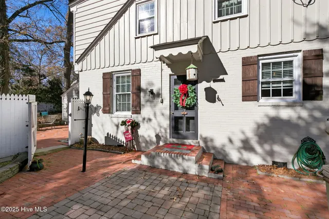 $274,000 | 1305 Kenan Street Northwest, Wilson, NC 27893