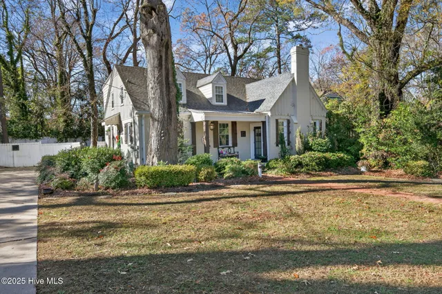 $274,000 | 1305 Kenan Street Northwest, Wilson, NC 27893