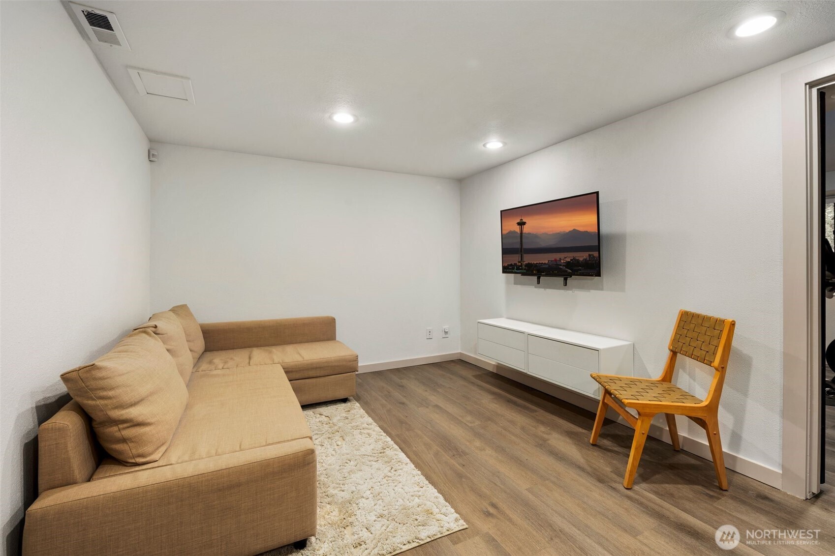2720 Mill Avenue South Renton, WA 98055 - Photo 21 of 30 Gallery Image 21