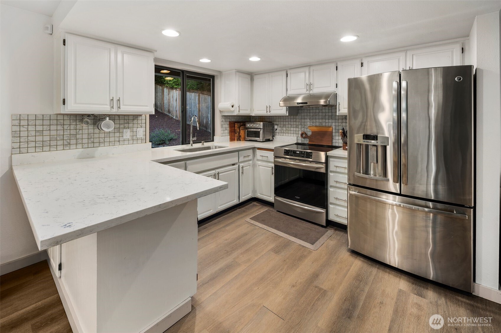 2720 Mill Avenue South Renton, WA 98055 - Photo 7 of 30 Gallery Image 7