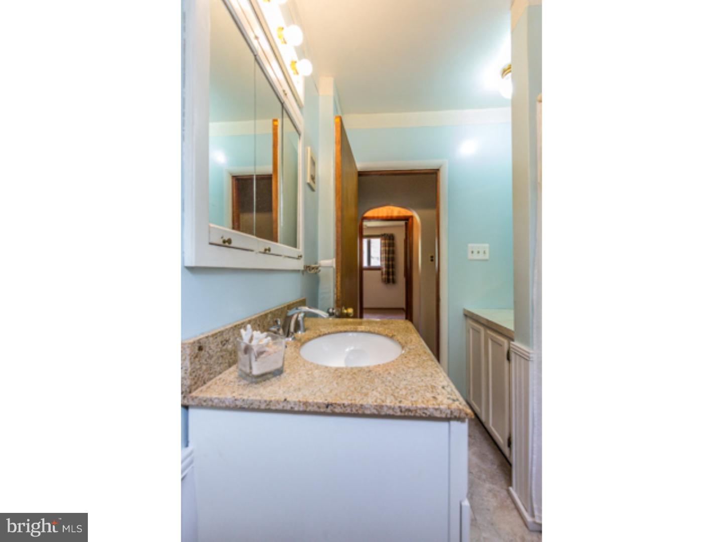 625 Hollow Road Phoenixville, PA 19460 - Photo 13 of 25 Gallery Image 13
