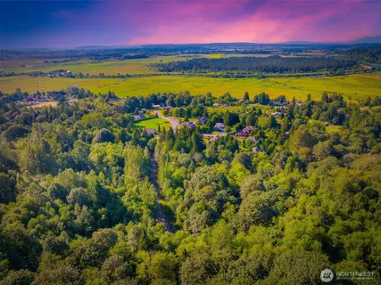 $949,000 | 5555 70th Drive Southeast, Snohomish, WA 98290