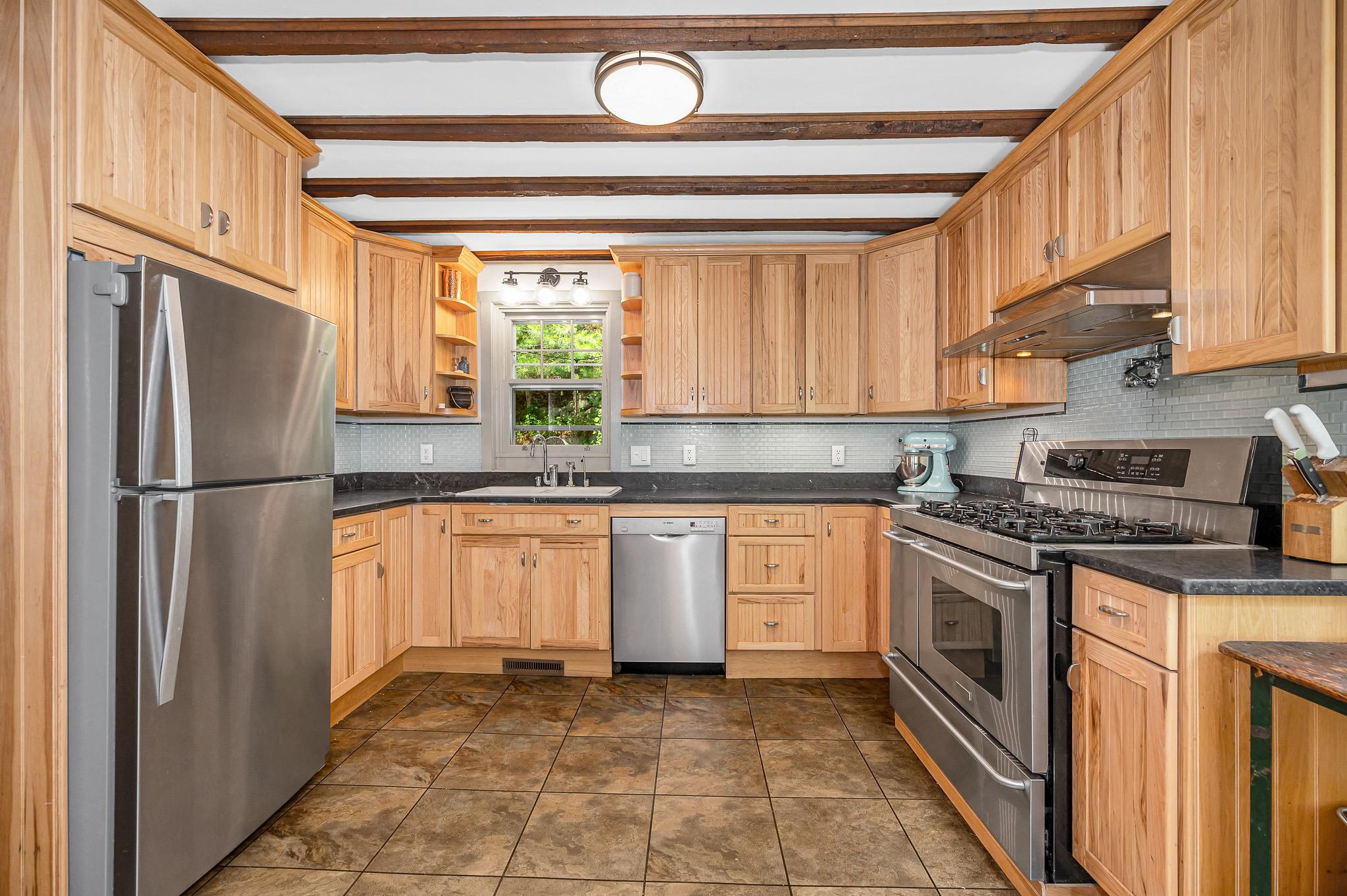 8 Main Street Brookline, NH 03033 - Photo 13 of 40 Gallery Image 13