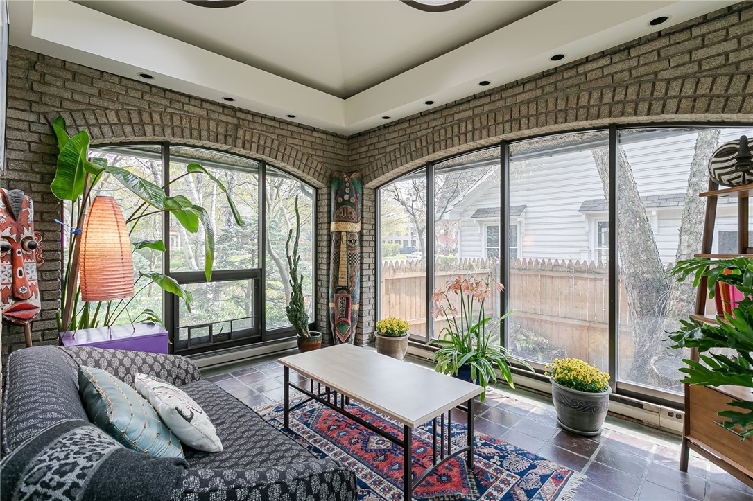 405 Westminster Road Rochester, NY 14607 - Photo 11 of 43