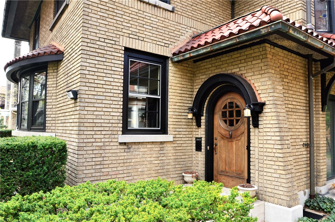 405 Westminster Road Rochester, NY 14607 - Photo 2 of 43