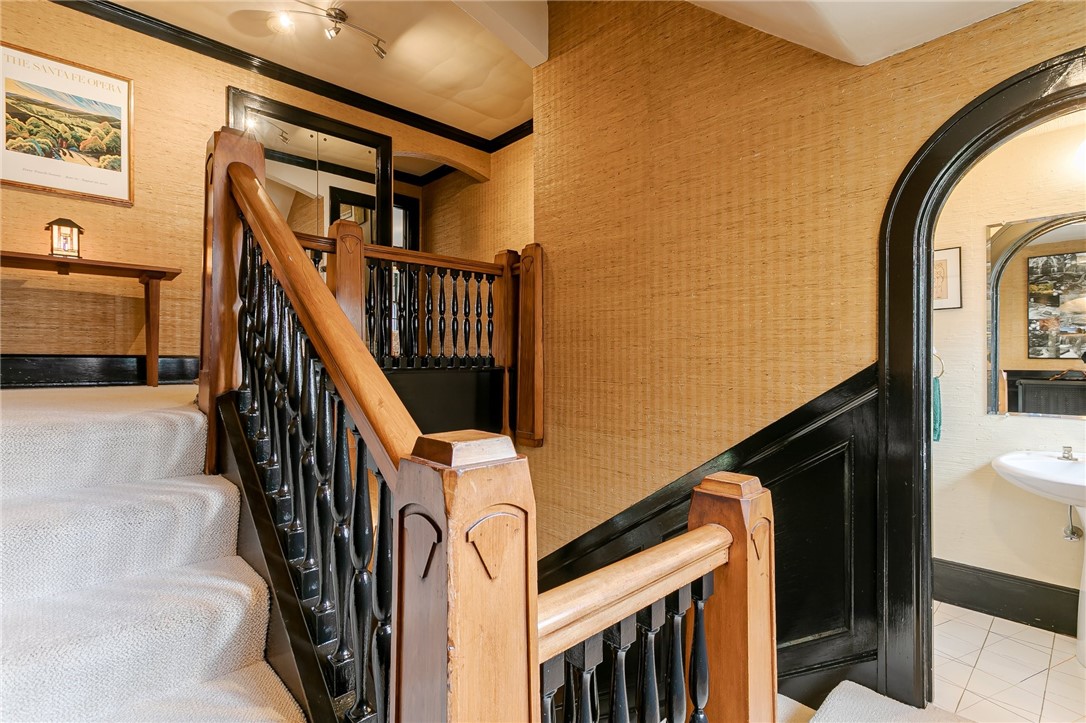 405 Westminster Road Rochester, NY 14607 - Photo 21 of 43