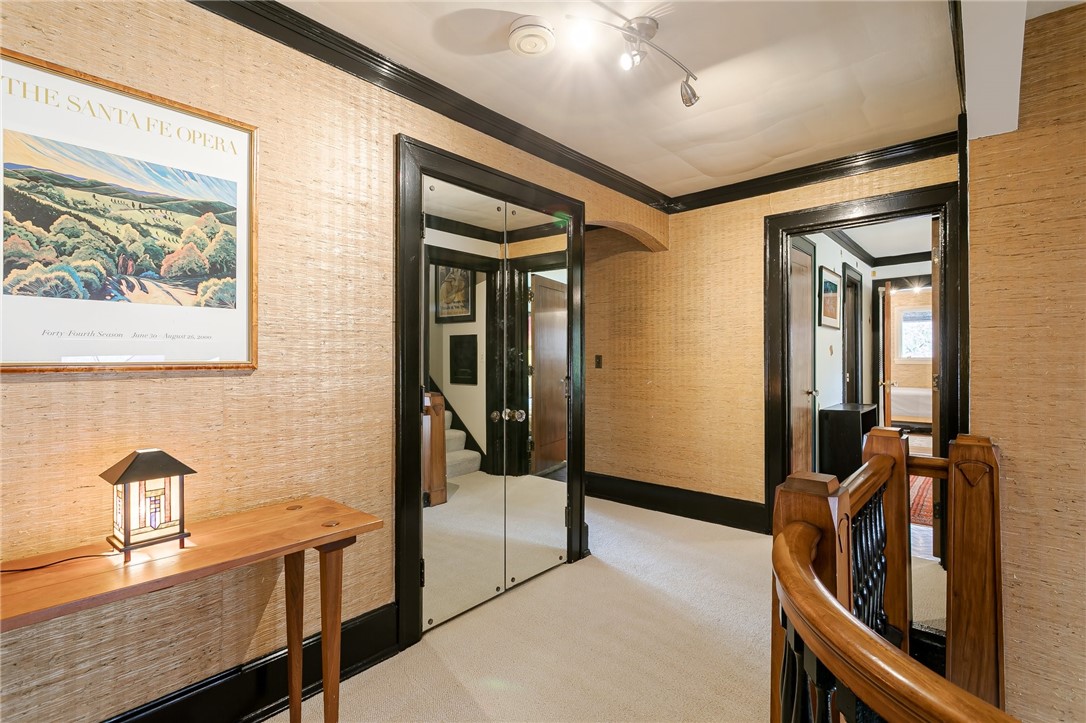 405 Westminster Road Rochester, NY 14607 - Photo 23 of 43