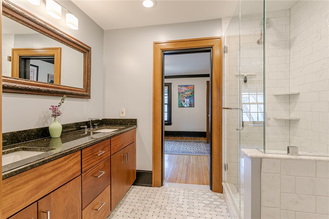 405 Westminster Road Rochester, NY 14607 - Photo 32 of 43