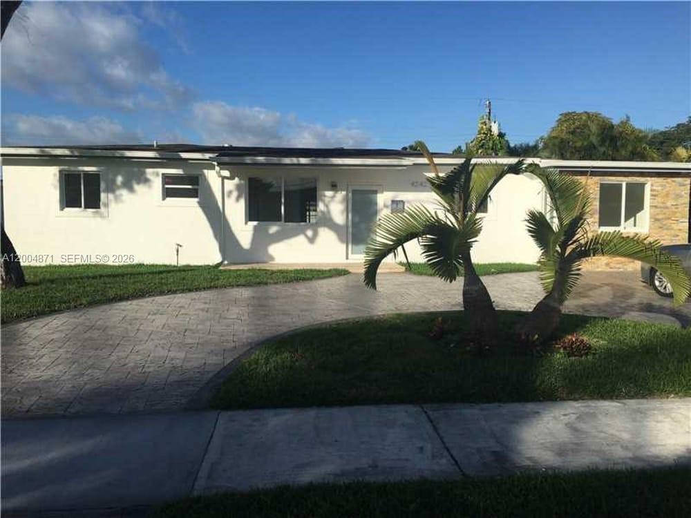 4242 Southwest 98th Avenue, Unit 4242 Miami, FL 33165 - Photo 1 of 14